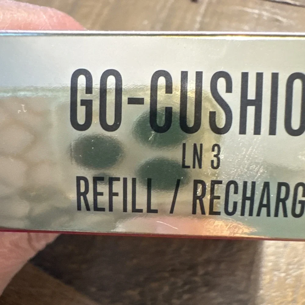 Valentino go cushion